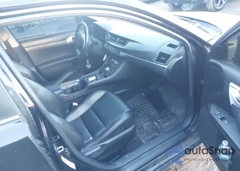 2011 Lexus Ct 200H Premium из США, поврежденный, VIN JTHKD5BH7B2013654